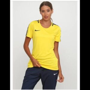 Футболка NIKE