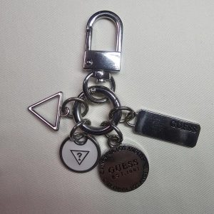 Брелок GUESS