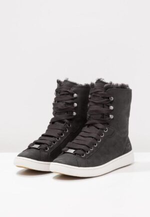 2233832861 Кеды UGG