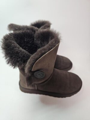 2237745629 Сапоги UGG