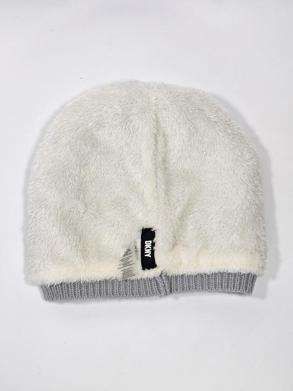 Шапка DKNY