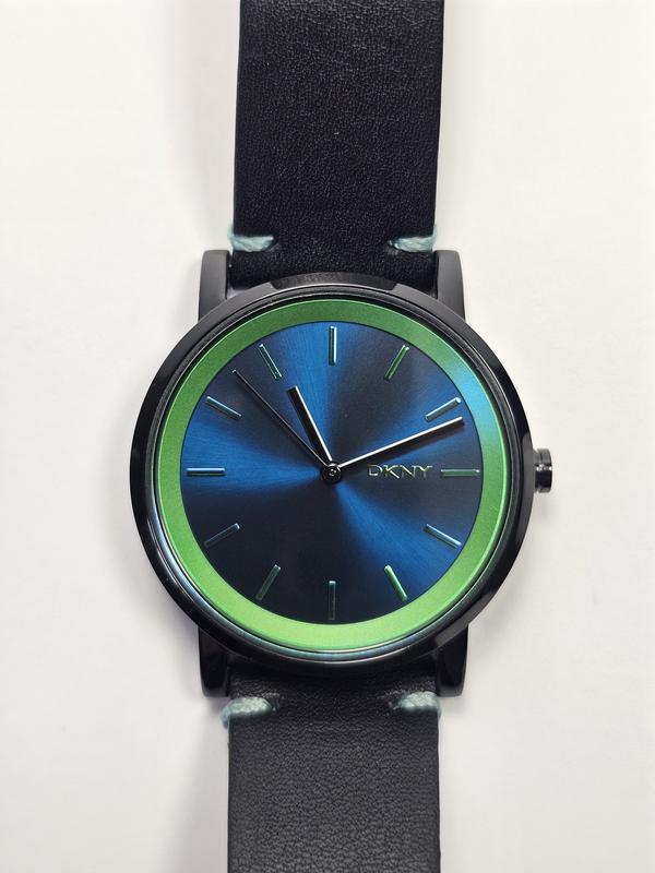 2334463103 Часы DKNY