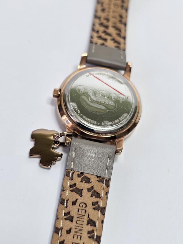 Часы RADLEY