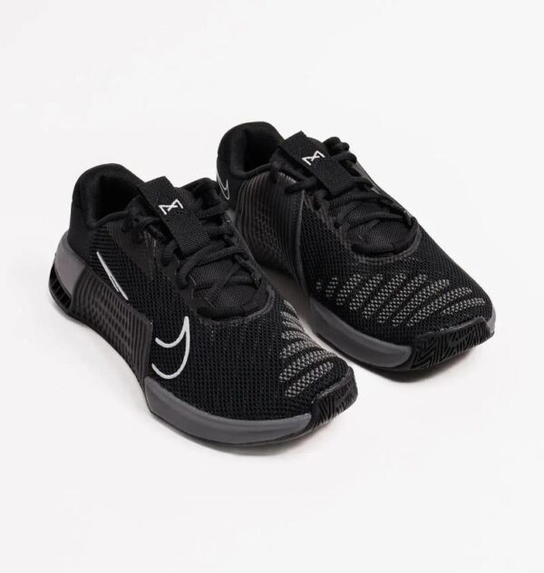 2335270093 Кроссовки NIKE