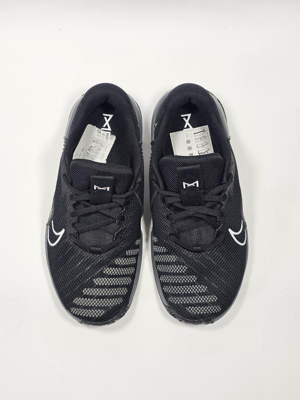 2335273002 Кроссовки NIKE